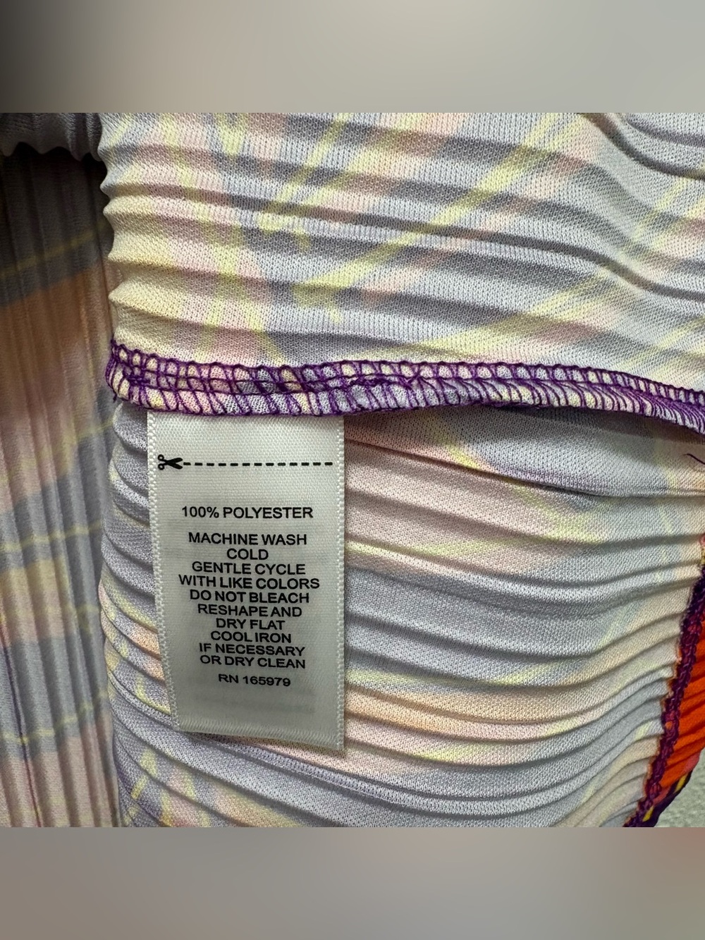 Cable & Gauge Purple & Orange Pleated V-Neck Tank Top NWT Large - Picture 6 of 6